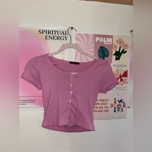 Brandy Melville dainty crop-top